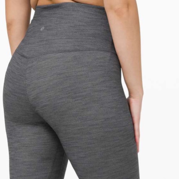 Lululemon Align , Super HR waist, Mini Heathered Heiringbone size 4, 28”length, - Picture 10 of 11